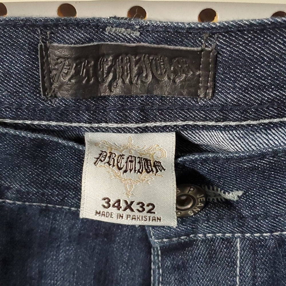 Jeans - Picture 4 of 4